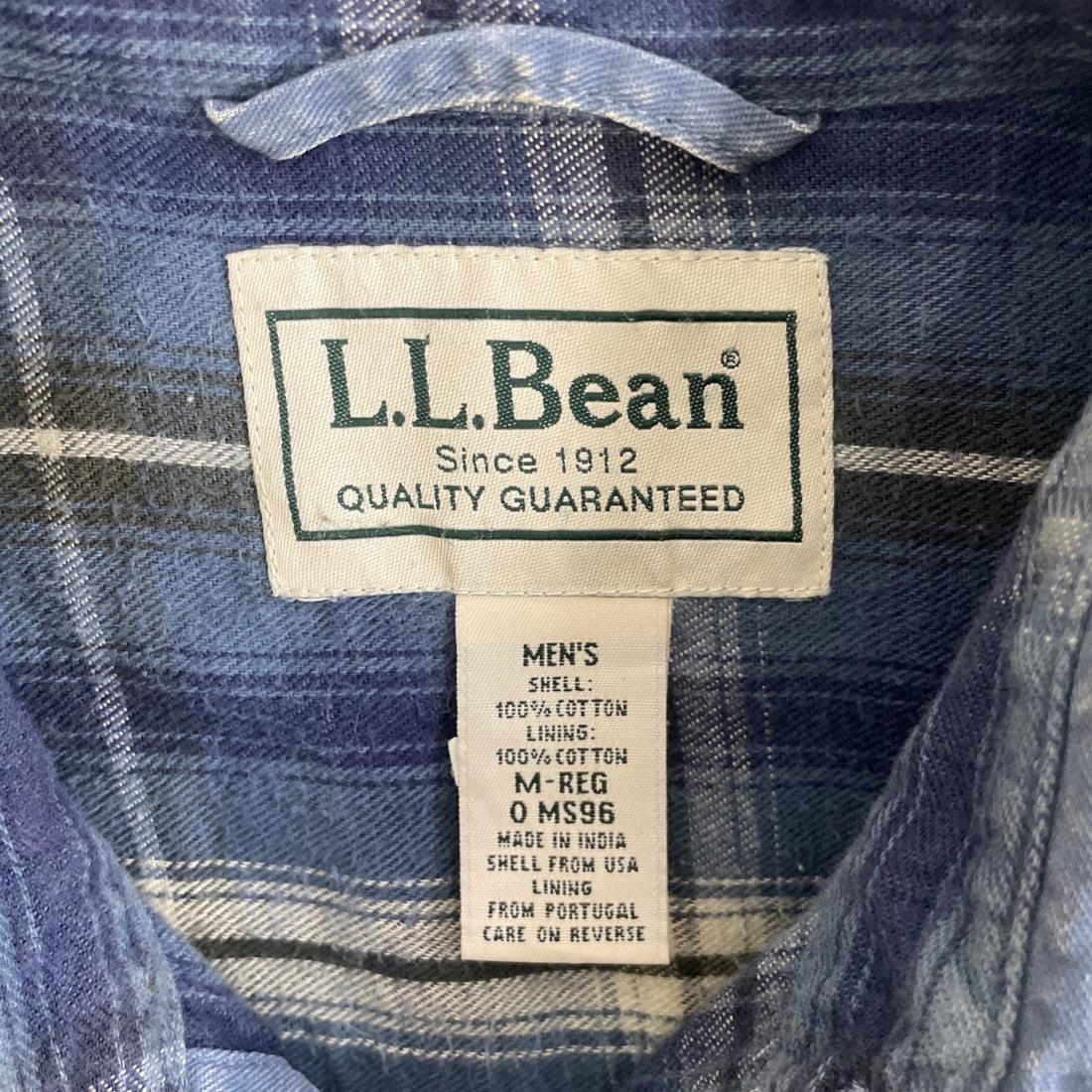 L.L. Bean Button Up Shirt Size Medium Blue