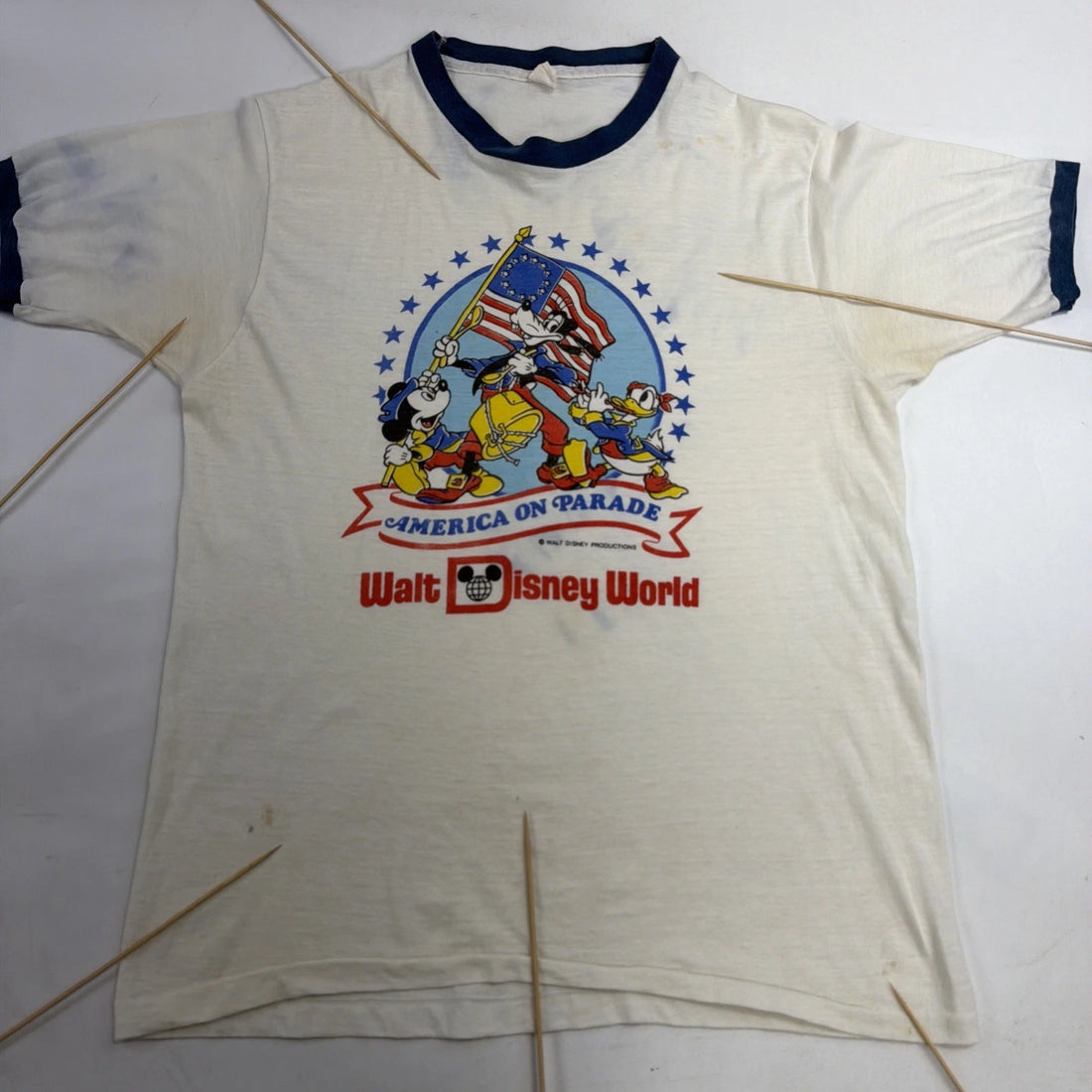 Vintage Mickey Mouse America On Parade Walt Disney World Ringer T-Shirt Large