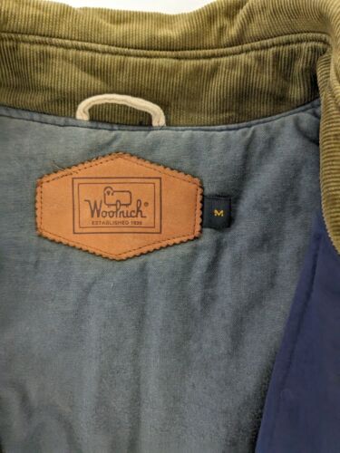 Vintage Woolrich Barn Work Coat Jacket Size Medium Blue Corduroy Trim