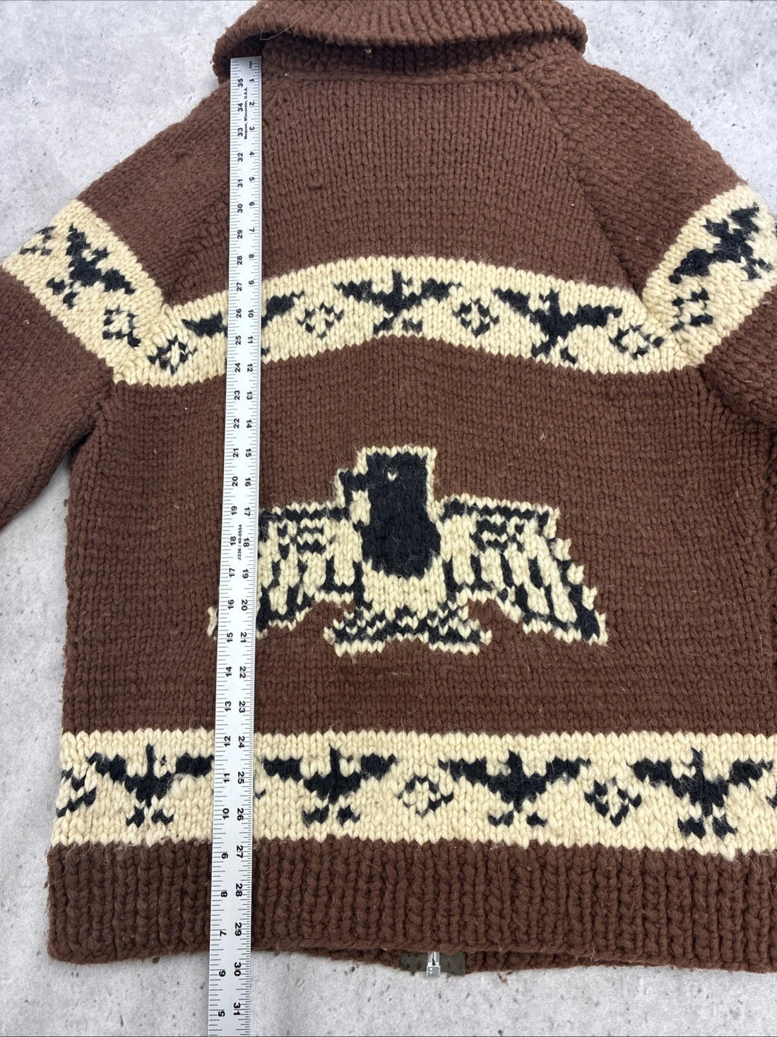 Vintage Totem Thunderbird Wool Knit Cowichan Sweater Size XL