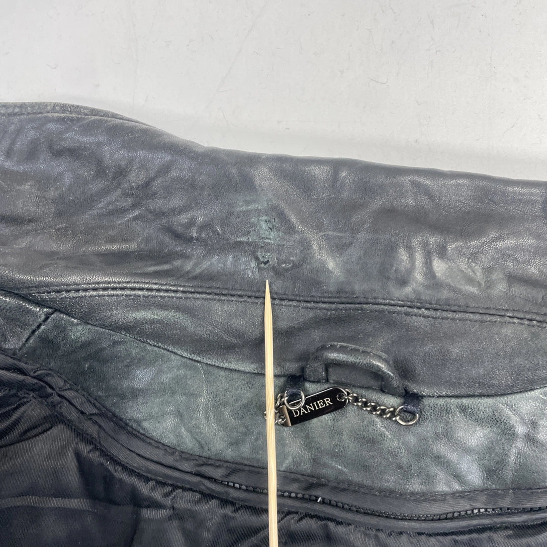Danier Leather Bomber Jacket Size Medium