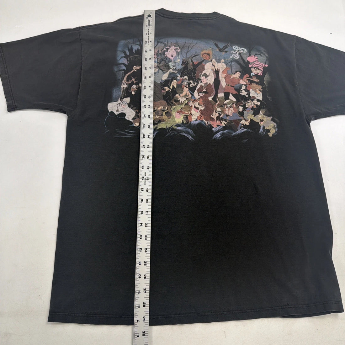 Vintage Disney Villains T-Shirt XL Maleficent Hook Evil Queen Chernabog Jafar
