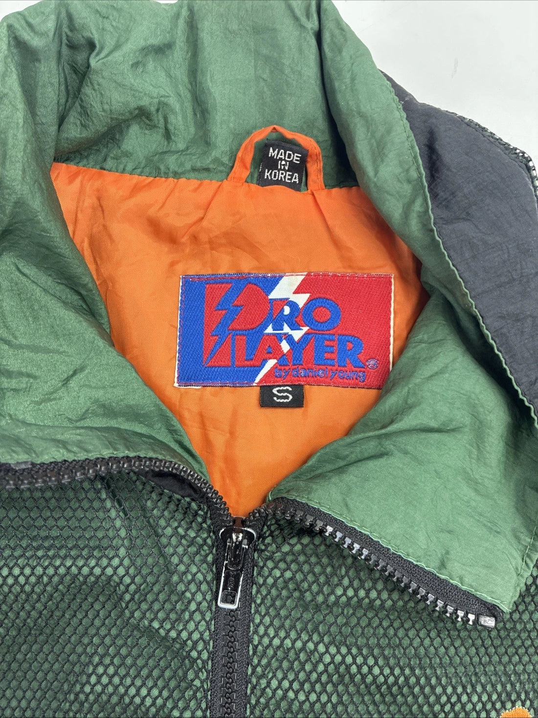 Vintage Miami Hurricanes Pro Player Windbreaker Light Jacket Size Small NCAA