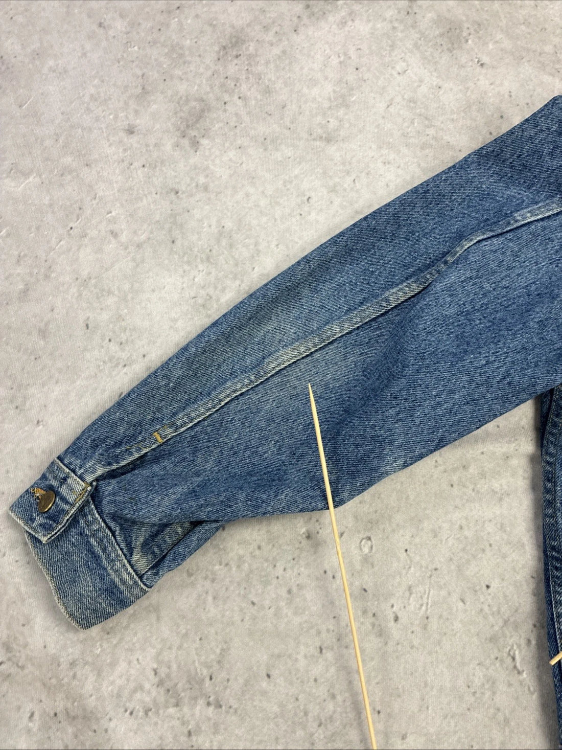 Vintage Lee Denim Jacket Size Large PATD 153438