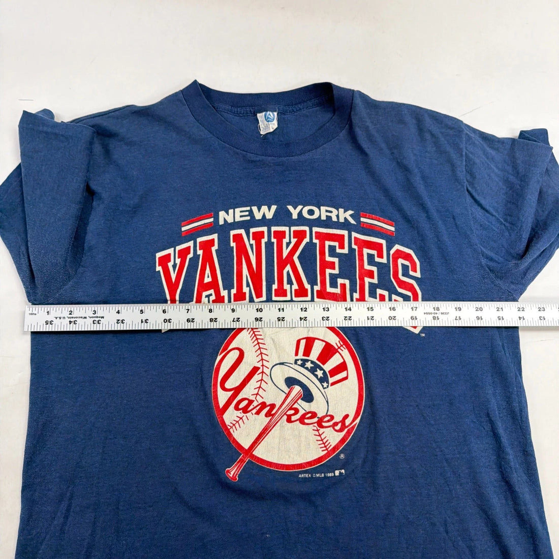 Vintage New York Yankees T-Shirt Size Large 1989 80s MLB