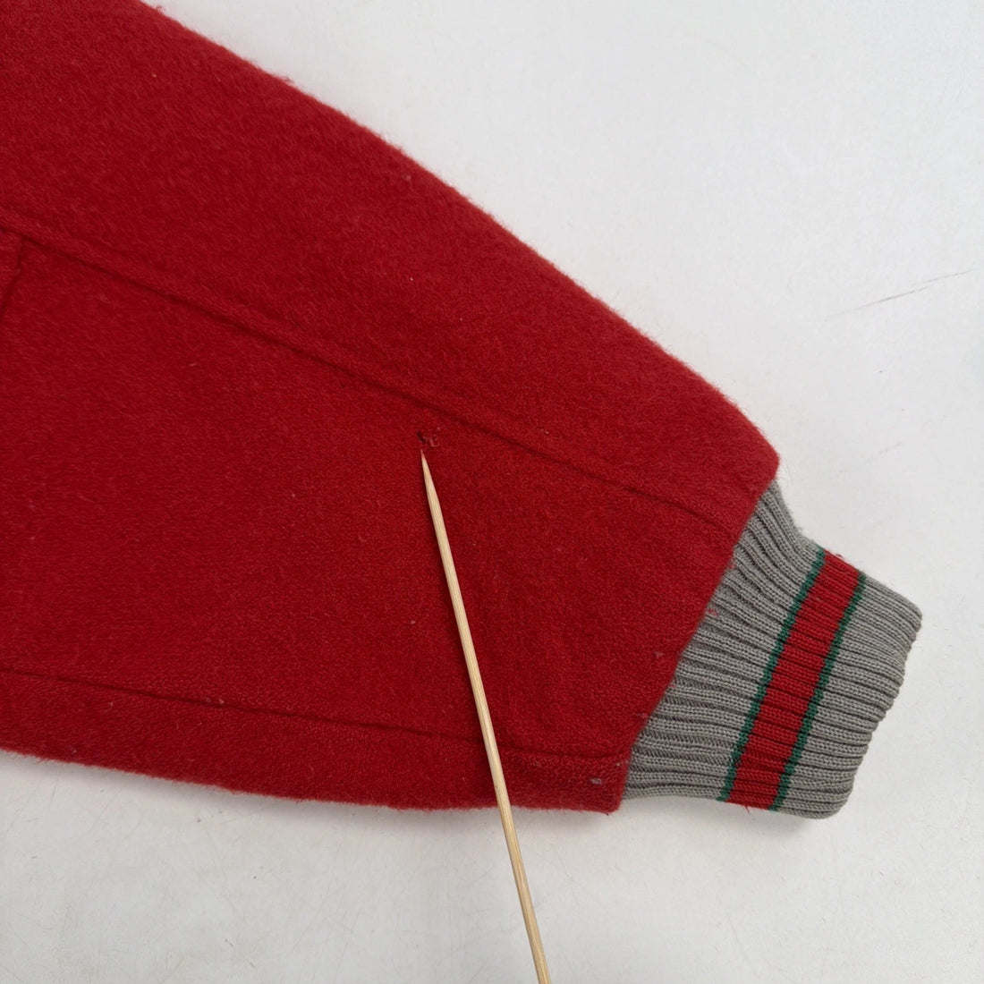 Vintage Brisbane Welcome Wool Bomber Jacket Size Medium Red