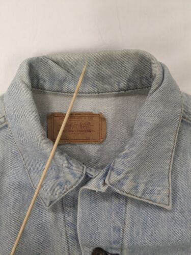 Vintage Levi Strauss & Co Denim Jean Trucker Jacket Size Small Light Blue