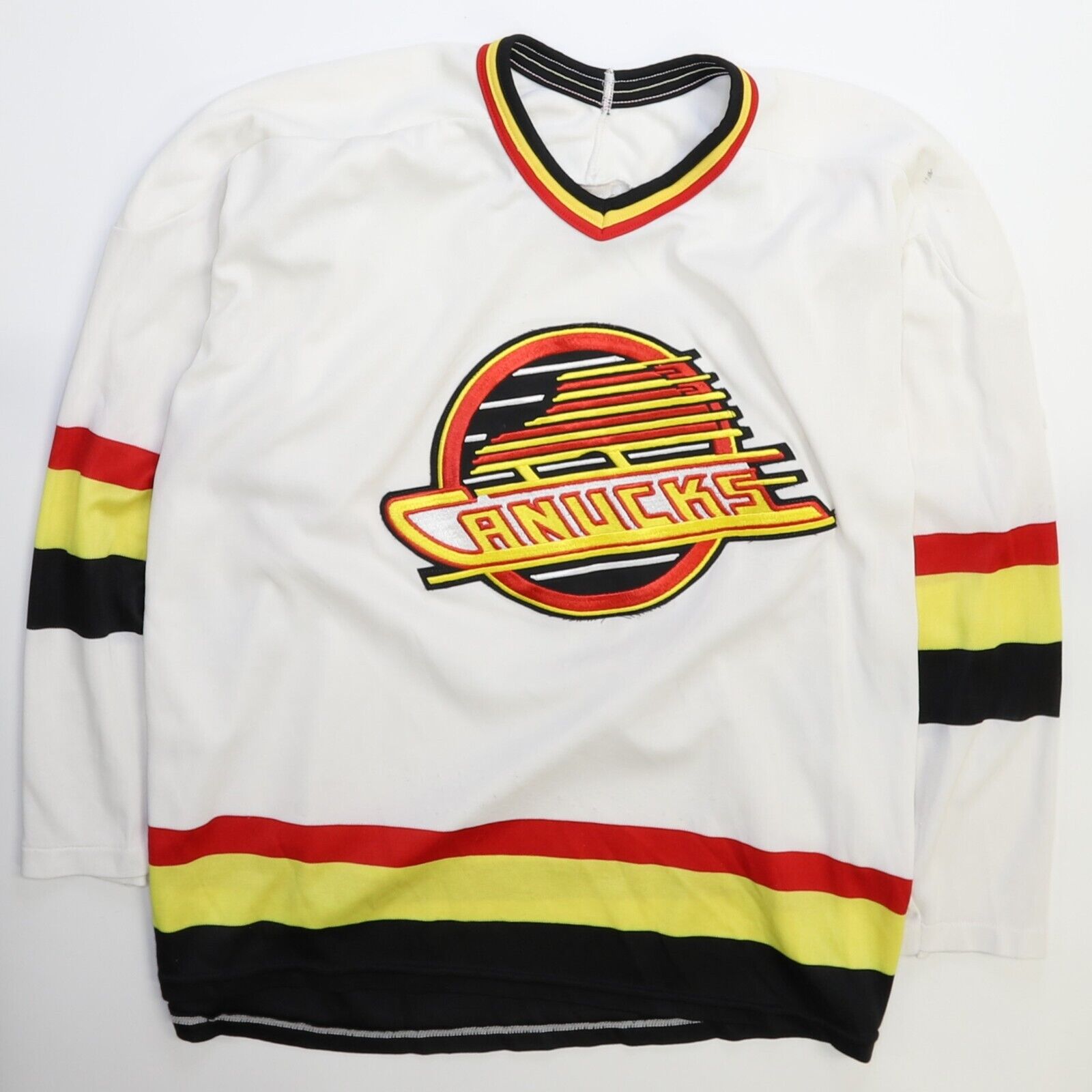 Vintage purchases Vancouver Canucks Jersey sz XXL