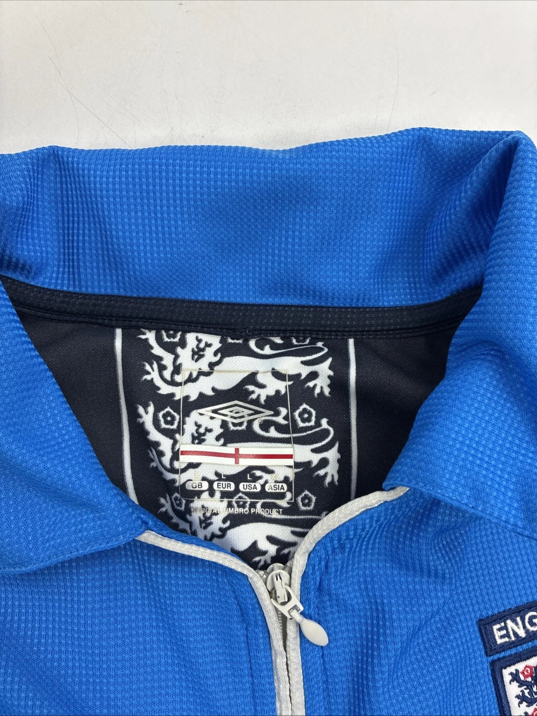 England Umbro Soccer Football Jersey Size Large FIFA