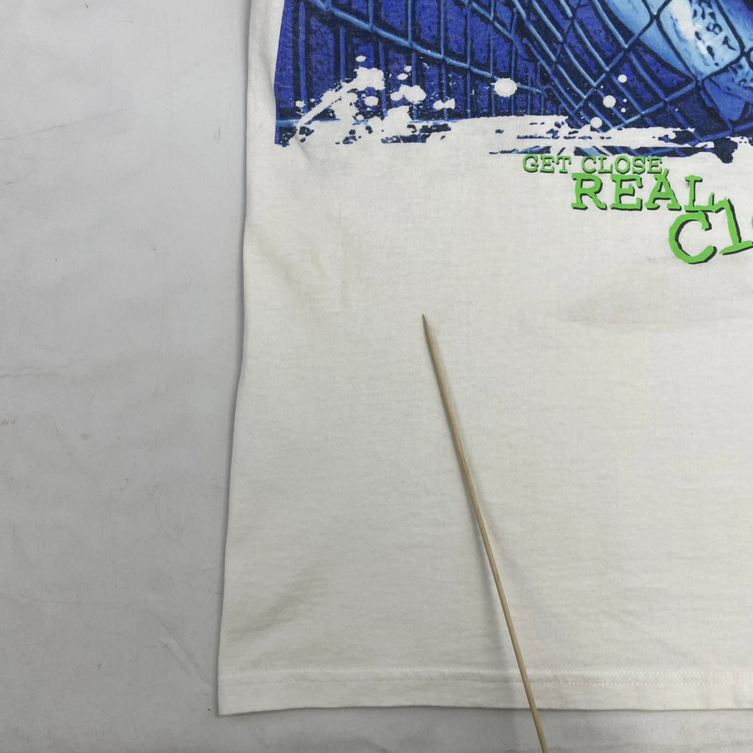 Vintage Shark Week Discovery Channel T-Shirt Size XL Wrap Around