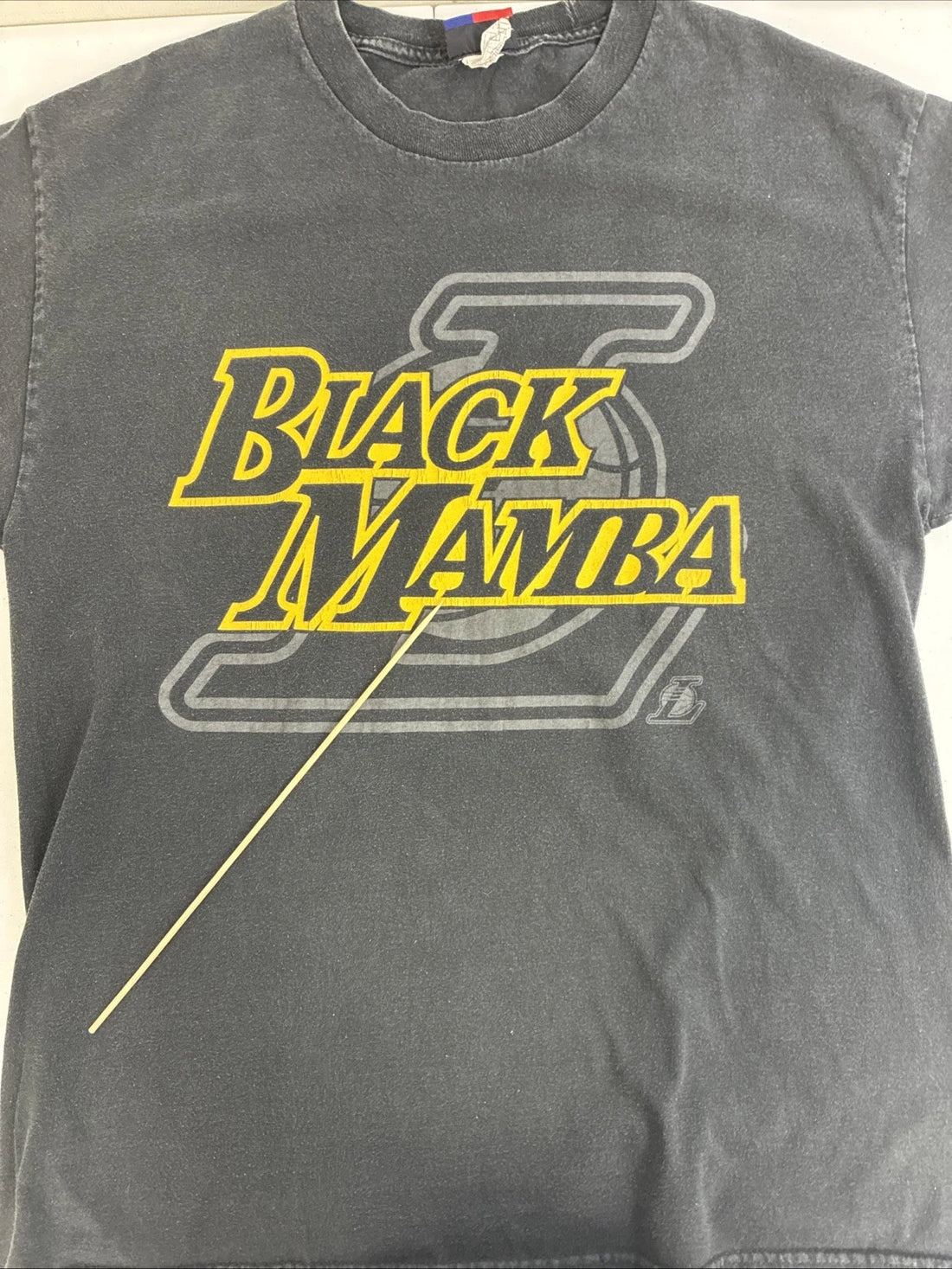 Los Angeles Lakers Kobe Bryant Black Mamba Majesic T-Shirt Size Large NBA