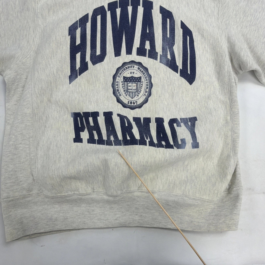 Vintage Howard Pharmacy Crest Crewneck Sweatshirt Size Large 90s