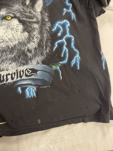 Vintage Only The Strong Survive Wolf Lightning USA Thunder T-Shirt Large AOP 90s