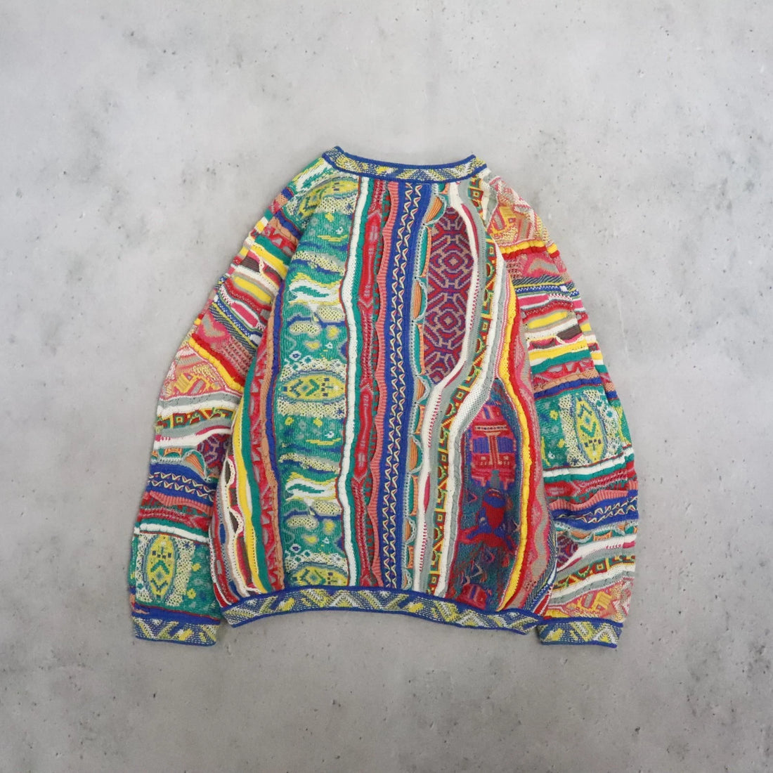 Vintage Coogi Australia 3D Knit Crewneck Sweater Size Large