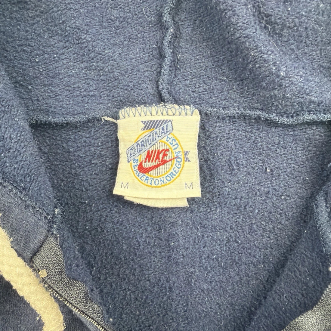 Vintage Nike The Original Beaverton Oregon Sweatshirt Hoodie Size Medium