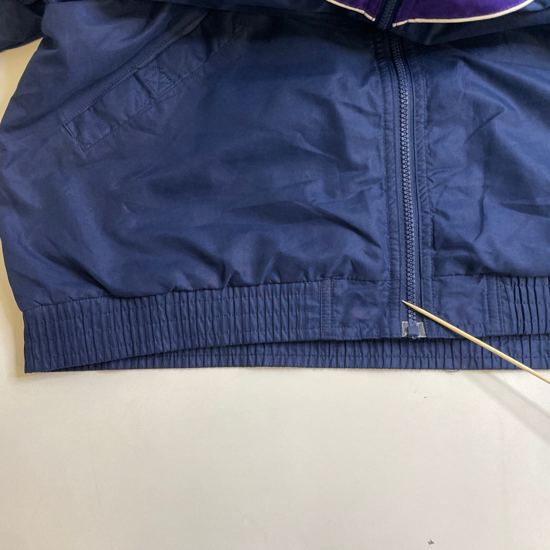 Vintage Reebok Windbreaker Light Jacket Size Large Blue