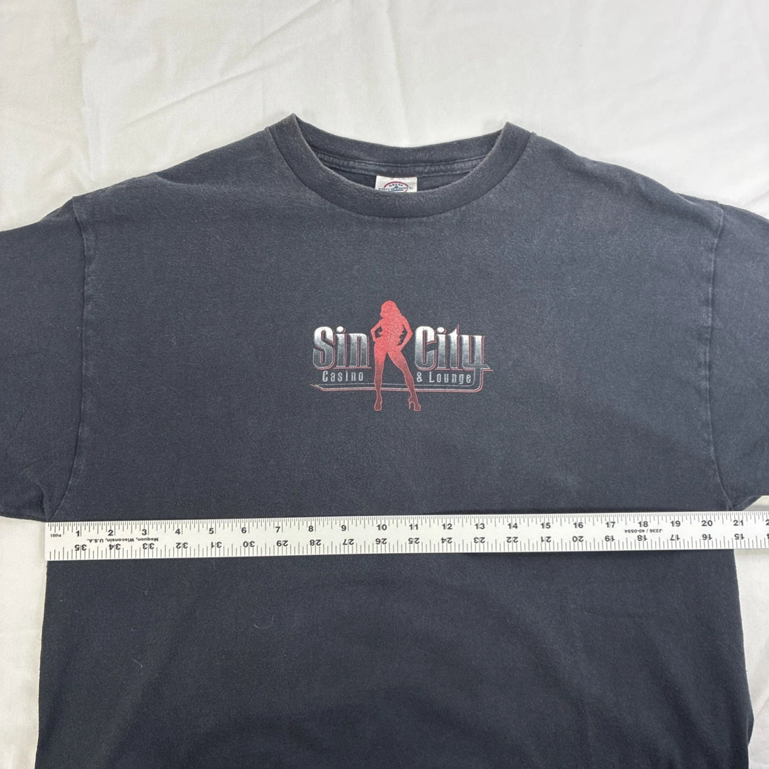 Sin City Casino & Lounge T-Shirt Size Large