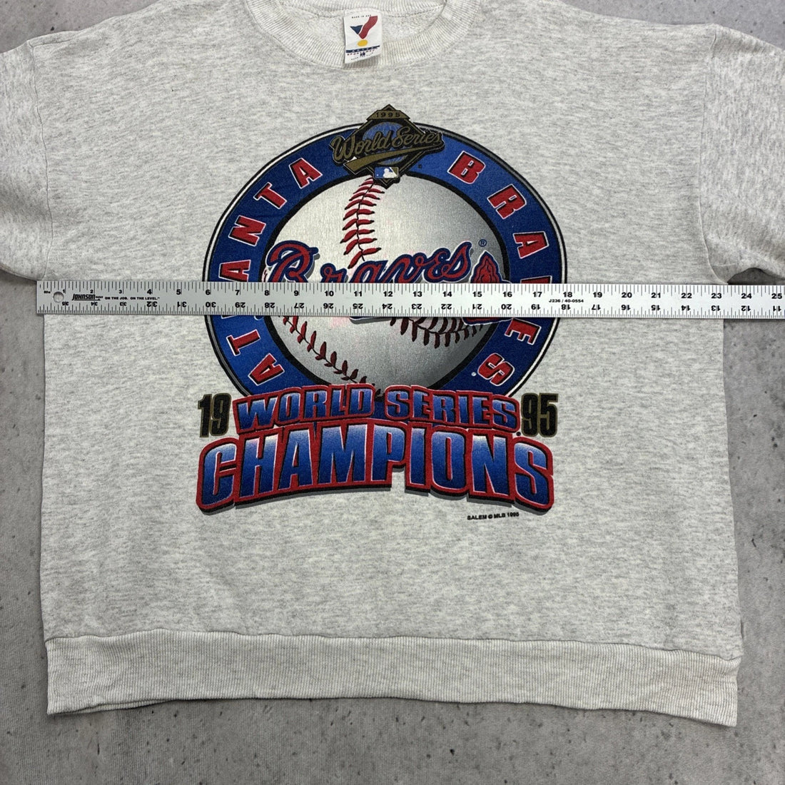 Vintage Atlanta Braves World Series Champs Crewneck Sweatshirt Large 90s MLB