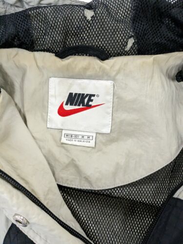 Vintage Nike Light Jacket Size Medium Black Embroidered Swoosh 90s