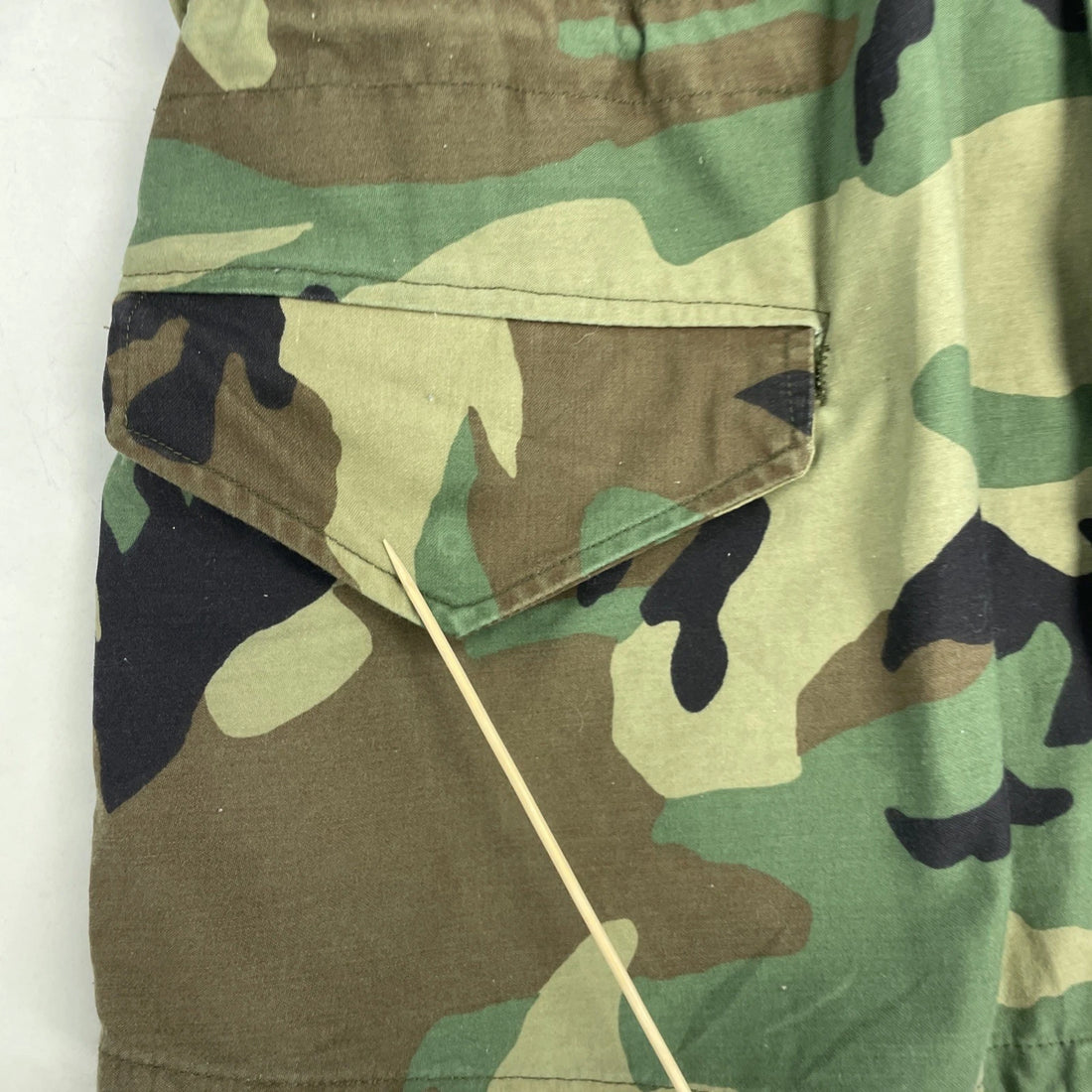 Military Cold Weather Field Woodland Camo Jacket Size Medium