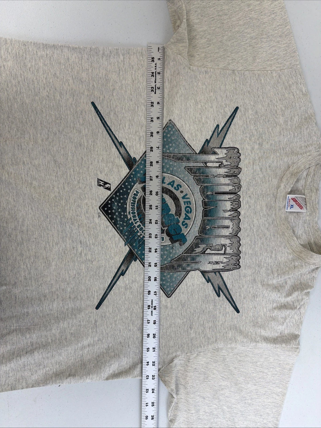 Vintage Las Vegas Thunder Hockey T-Shirt Size XL 90s IHL