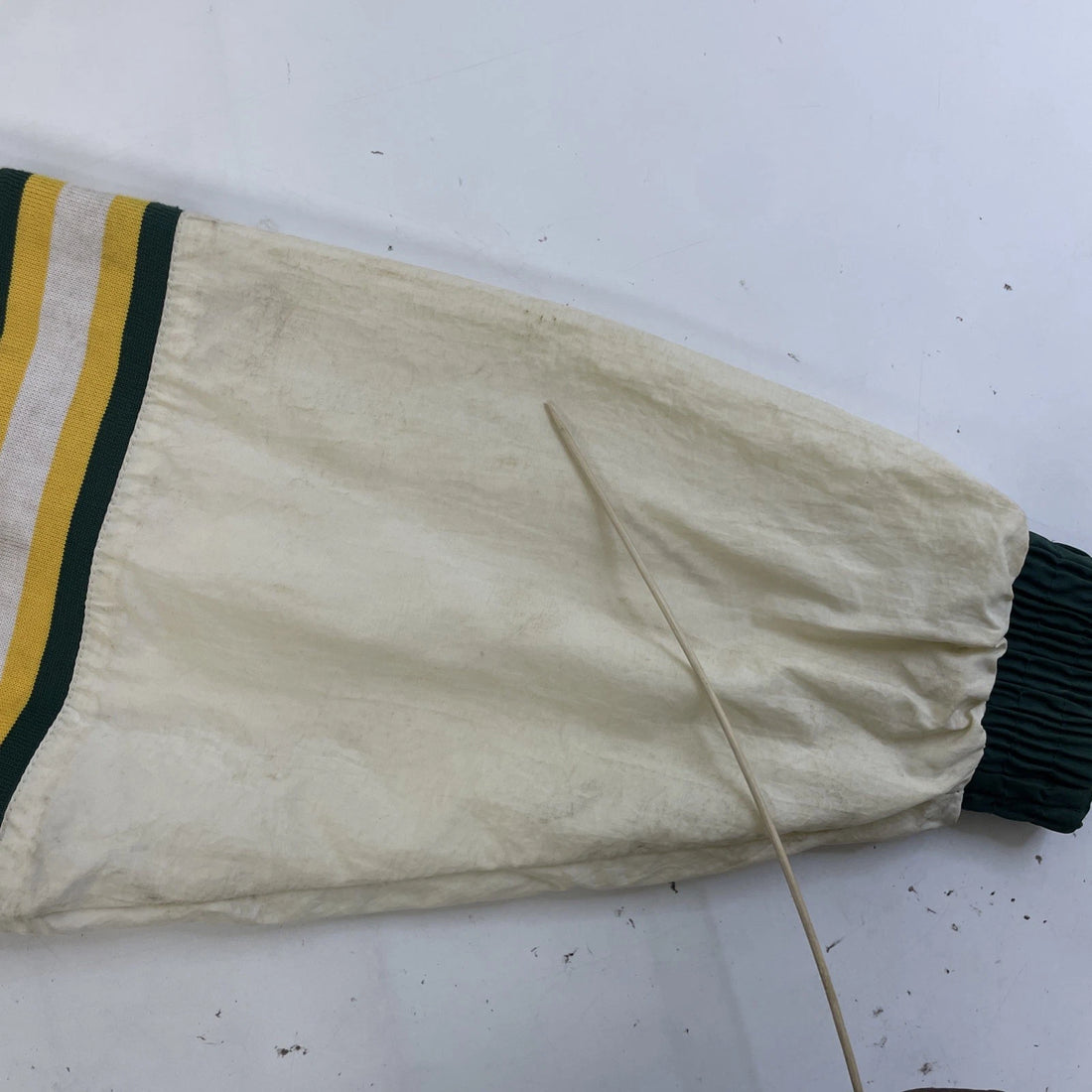 Vintage Oakland Athletics Pro Player Windbreaker Jacket Size Large MLB