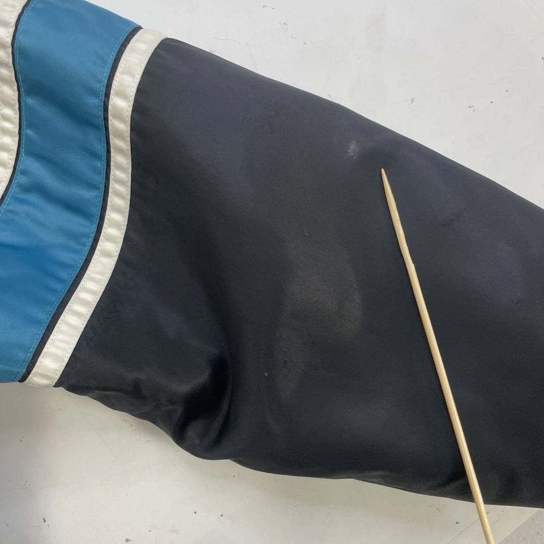 Vintage San Jose Sharks Satin Bomber Jacket Size Medium NHL