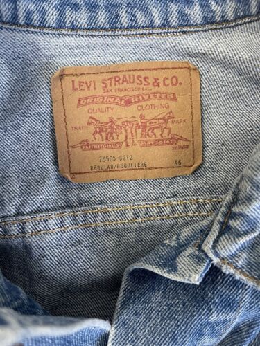 Vintage Levis Strauss & Co Denim Jacket Size 46 Blue Orange Tab 75505 0212