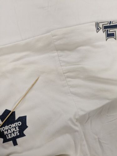 Vintage Toronto Maple Leafs Baseball Jersey Size 2XL White NHL