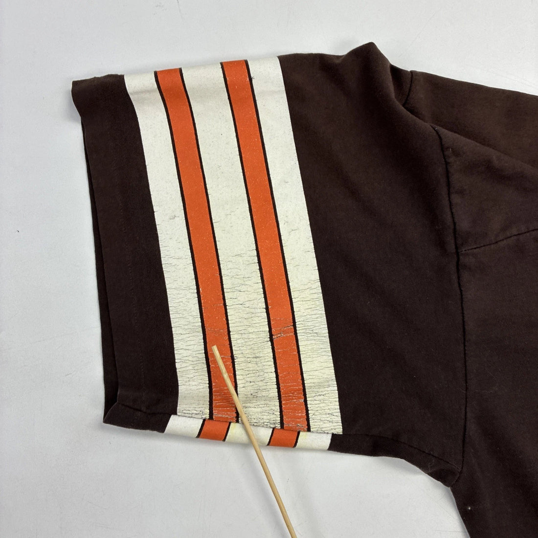 Vintage Cleveland Browns Logo 7 Jersey T-Shirt Size XL 90s NFL