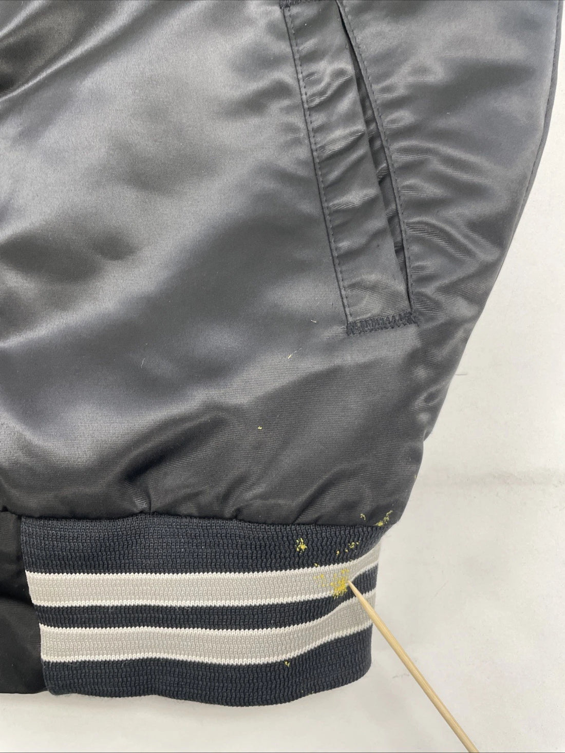 Vintage Los Angeles Oakland Raiders Locker Line Satin Bomber Jacket Small NFL