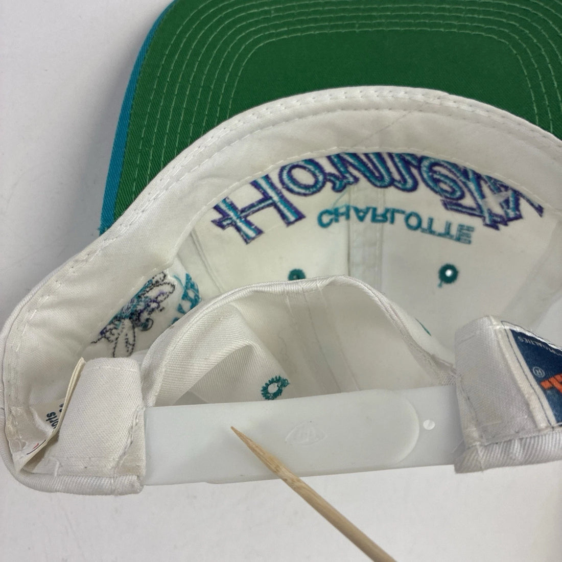 Vintage Charlotte Hornets Sports Specialties Twill Snapback Hat OSFA 90s NBA
