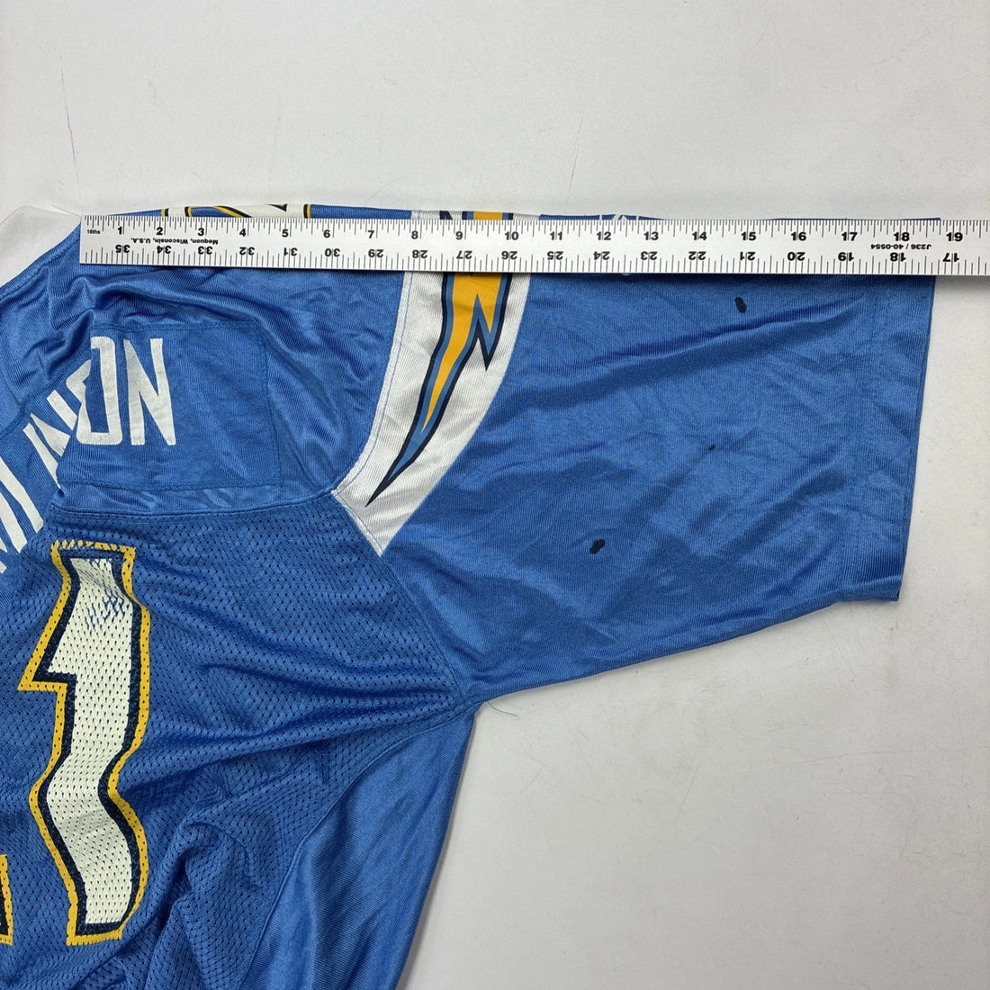 Vintage San Diego Chargers LaDainian Tomlinson Reebok Jersey Size Large NFL