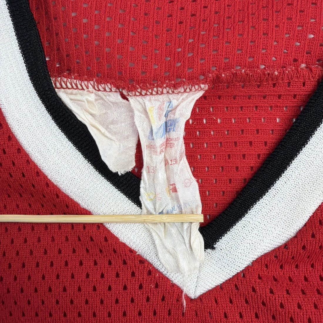 Vintage Chicago Blackhawks Mesh Hockey Jersey Size Small NHL