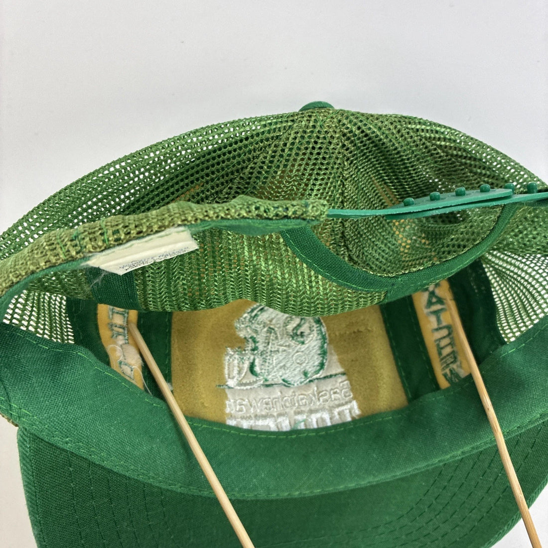 Vintage Saskatchewan Roughriders Trucker Snapback Hat Cap OSFA CFL