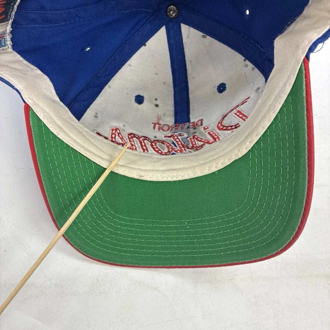 Vintage Detroit Pistons Script Sports Specialties Twill Snapback Hat OSFA NBA