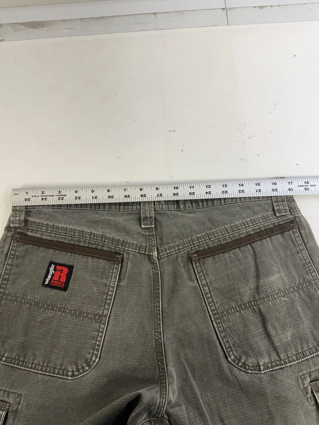 Vintage Wrangler Riggs Cargo Utility Pants Size 33 X 32