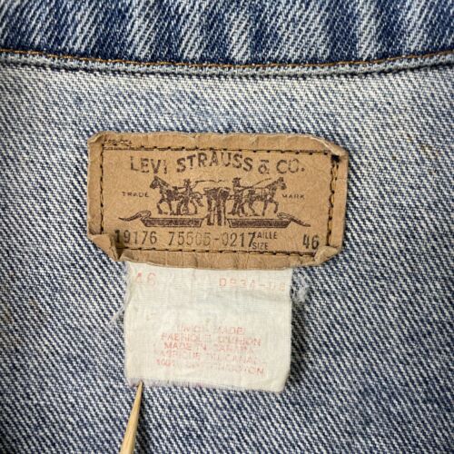 Vintage Levi's Denim Trucker Jacket Size 46 75505-0217