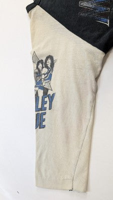 Vintage Motley Crue Shout At The Devil Tour Raglan T-Shirt Size Small Band 80s