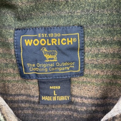 Vintage Woolrich Button Up Shirt Size Large