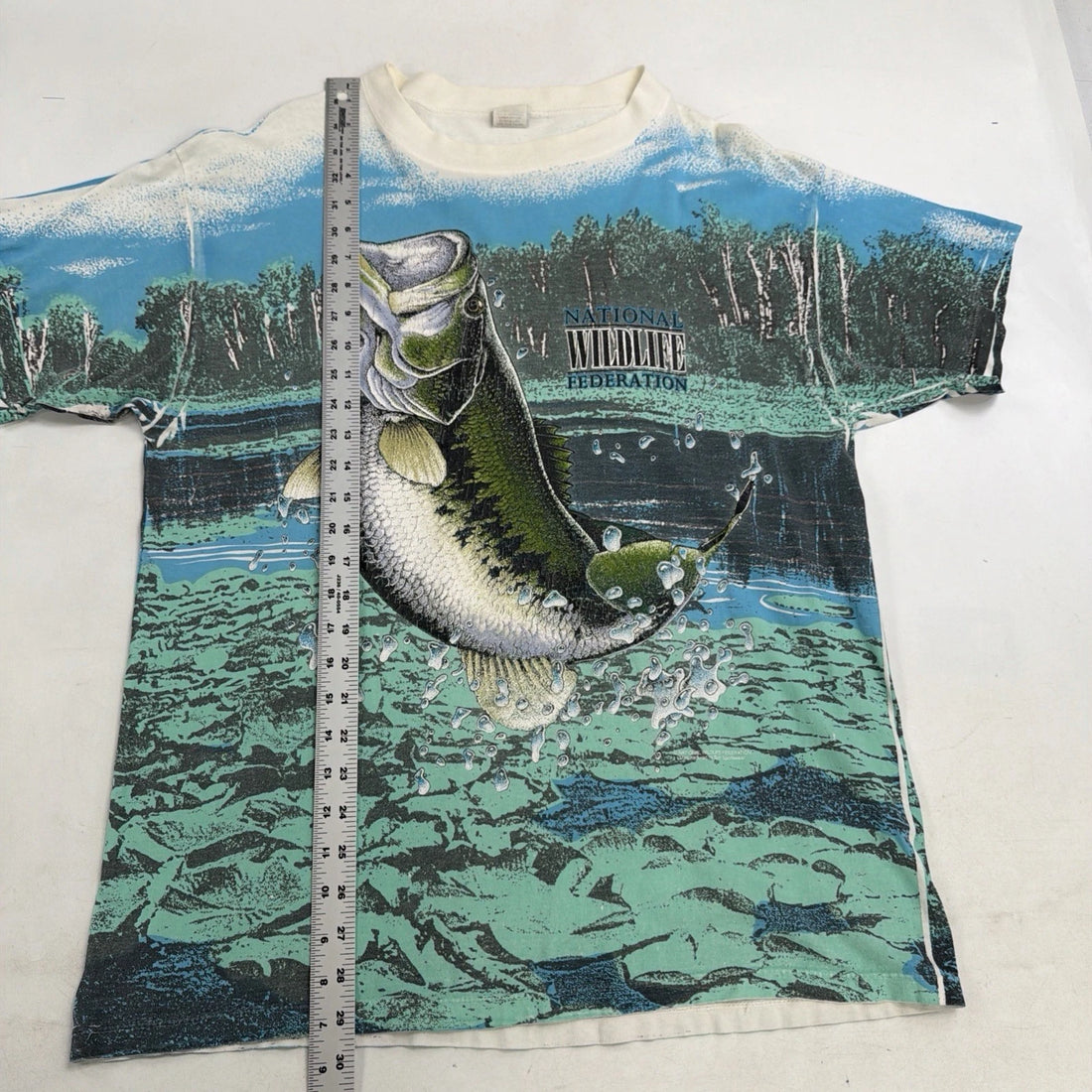 Vintage National Wildlife Federation Bass Fishing T-Shirt XL