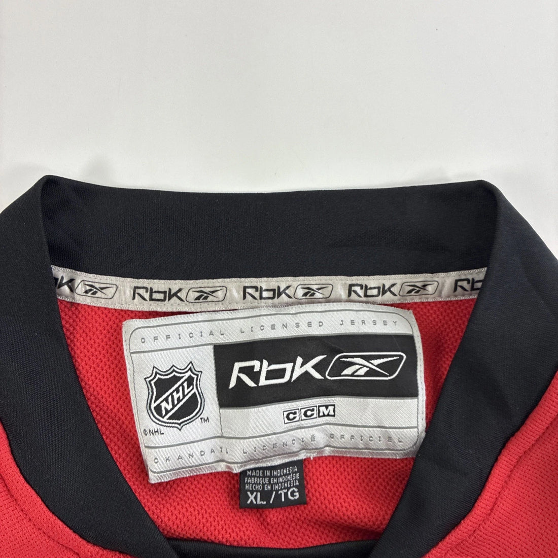 Calgary Flames Reebok Jersey Size XL NHL