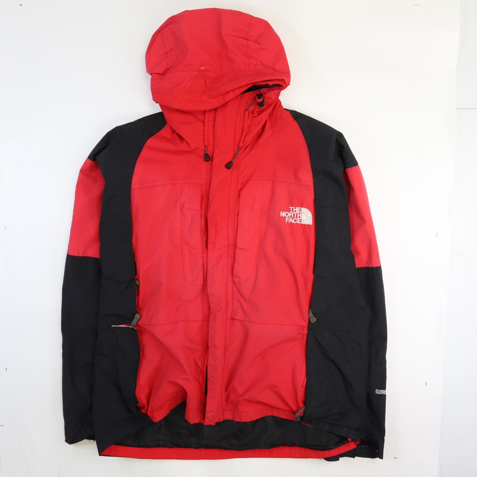 The North Face – Throwback Vault