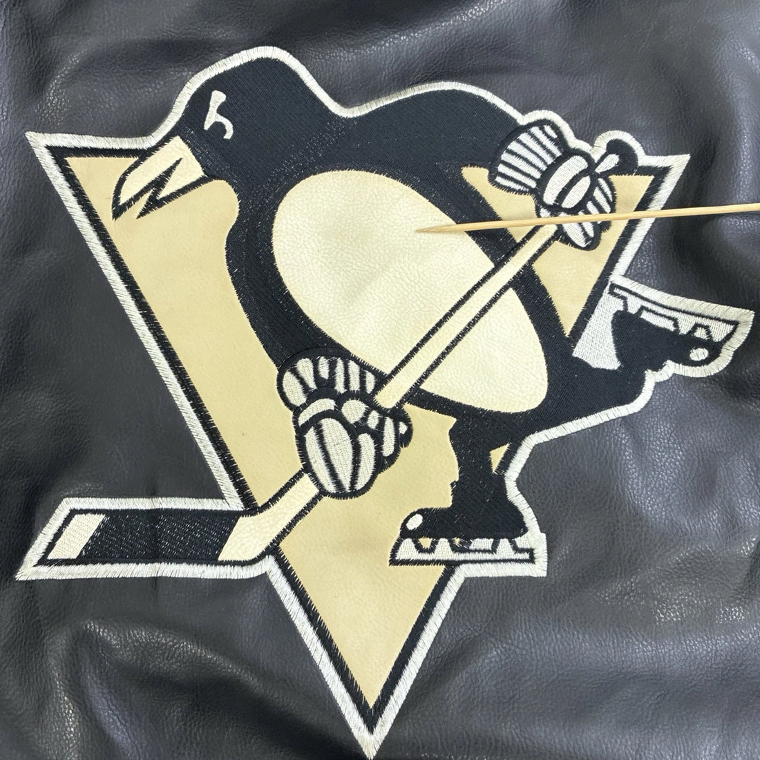Pittsburgh Penguins G-III Varsity Jacket Medium NHL NWT