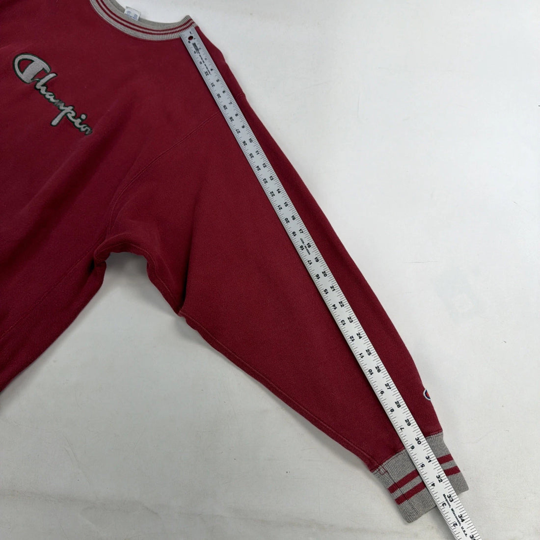 Vintage Champion Reverse Weave Crewneck Sweatshirt Size 2XL Red Spell Out 90s