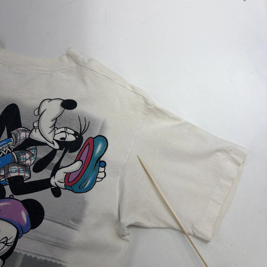 Vintage Mickey Minnie Mouse Goofy Disney T-Shirt Size XL Double Sided 90s