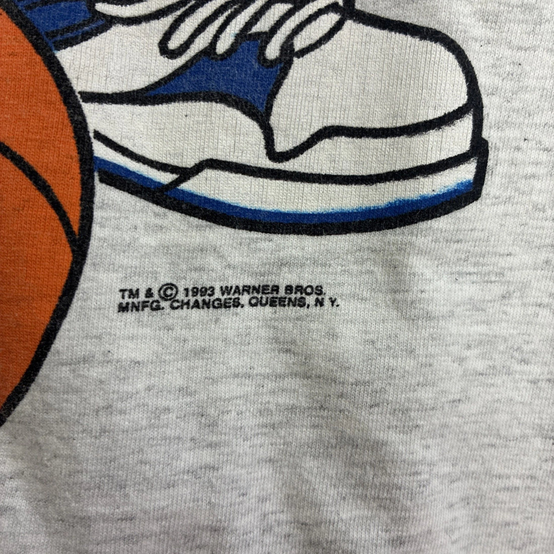 Vintage Looney Tunes Basketball T-Shirt Size XL 90s