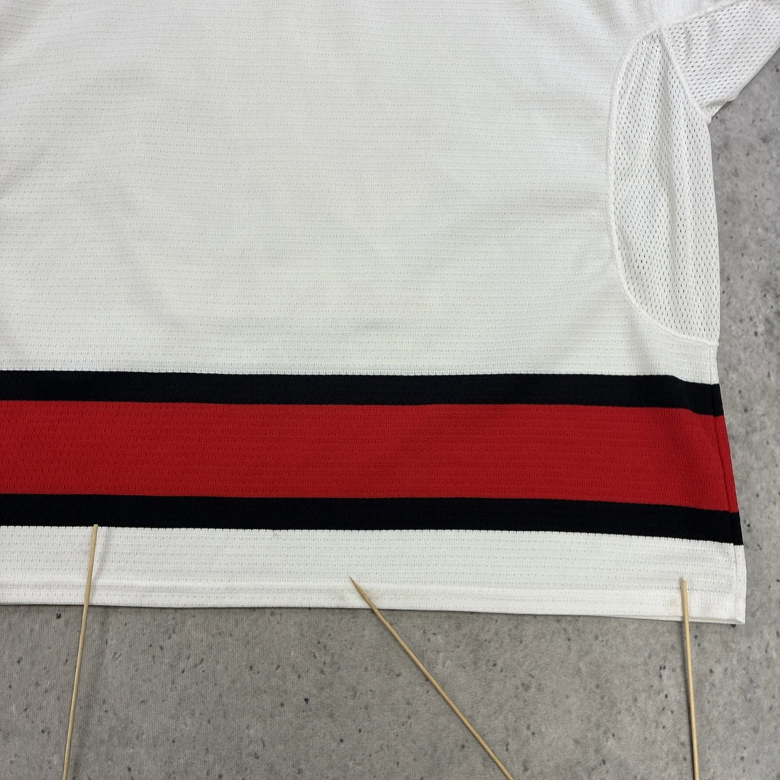Vintage Team Canada Nike Hockey Jersey Size XL IIHF