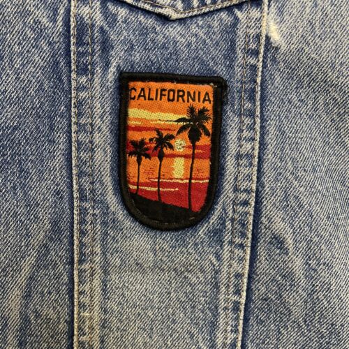 Vintage Wrangler Los Angeles California Budweiser Sherpa Denim Jacket 38R Patch