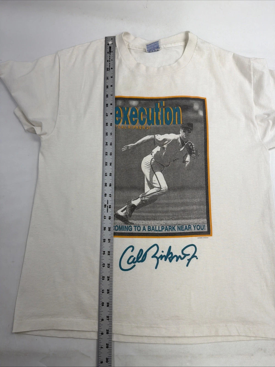 Vintage Cal Ripken Jr. T-Shirt Size Large 90s MLB